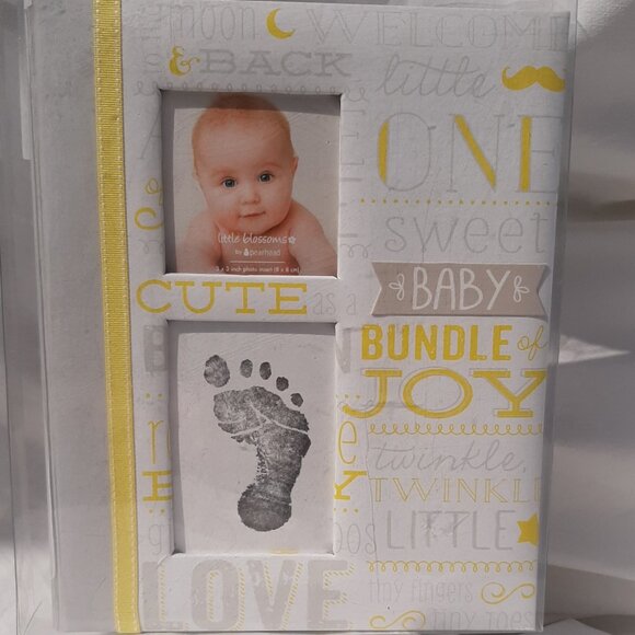 Little Blossoms by  0-5 Year Baby Memory Book with Ink Pad 11" x 9" - Picture 3 of 16